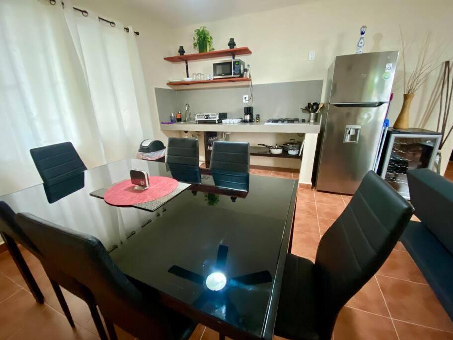 Peach35 Apartamento Centrico, 5 Min De La Playa Канкун Екстериор снимка